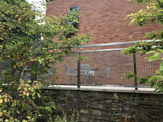 FRAMED WELDED WIRE MESH 4