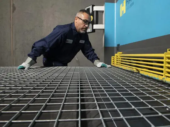 WELDED WIRE MESH SHEARING