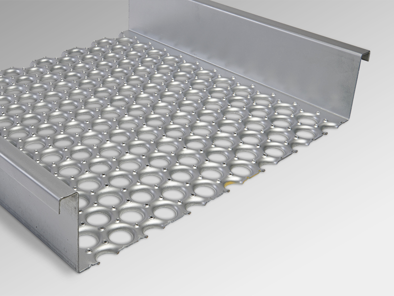 PERF O GRIP WALKWAY CHANNEL