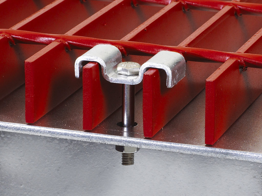 Saddle Clip